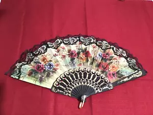 Vintage Floral Black Lace Folding Hand Fan - - 17.5" Open - Picture 1 of 4
