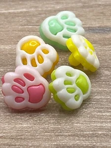 12mm Shank Mixed Paw Print Shaped Acrylic Buttons Sewing Knitting Cardigans - Picture 1 of 30