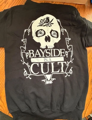 Sudadera con Capucha Bayside Is a Cult Calavera Negra con Cremallera Talla Mediana - Nueva Foto 1 de 4