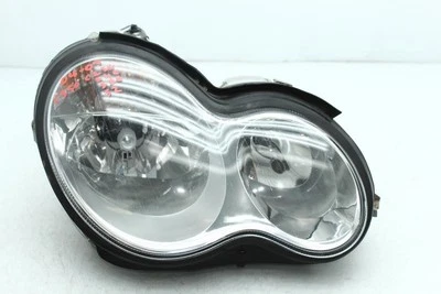 Faro lateral derecho pasajero W203 sedán C230 se adapta 05-07 MERCEDES CLASE C 71423 Foto 1 de 4