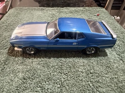 Ford Mustang Mach 1 1971 Danbury como nuevo 1:24 edición limitada 1674 de 5000 Foto 1 de 4