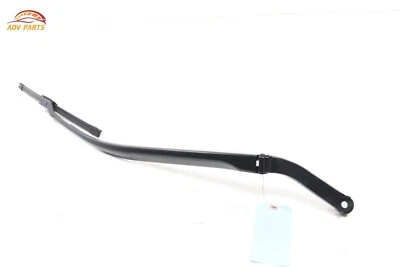 2014-20 MASERATI GHIBLI PARA-BRISA BRAÇO E LÂMINA DO LIMPADOR DO LADO DIREITO DO PASSAGEIRO FABRICANTE DE EQUIPAMENTO ORIGINAL - Imagem 1 de 4