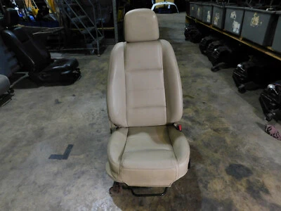 05 06 07 08 09 10 Ford Mustang Bronceado Pasajero Derecho Asiento Cuero OEM Usado R61 Foto 1 de 4