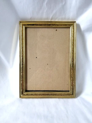 Marco de metal dorado Fetco para foto de 5x7" bordes dorados Art Nouveau 68457 Foto 1 de 4