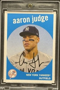 Aaron Judge RARE RETRO BLUE BORDER INVESTMENT CARD SSP TOPPS YANKEES MVP MINT - Picture 1 of 2