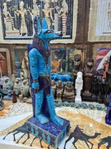 Estatua de piedras preciosas del dios egipcio Anubis, dios del más allá, estatua grande de Anubis. - Imagen 1 de 6