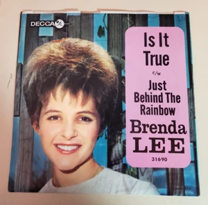 Brenda Lee IS IT TRUE / JUST BEHIND THE RAINBOW (ROCK 45/PS) #31690 PLAYS VG++ - Picture 1 of 7