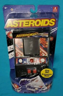 Asteroids (Basic Fun, 2017) Handheld Electronic Mini Arcade NEW *FREE SHIPPING* - Image 1 of 4