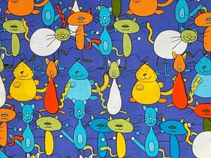 "Kitty Crowd" fabric - Michael Miller Fabrics - Picture 1 of 5