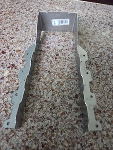 Simpson Strongtie 2x10 Joist Hangers LUS210SS, Stainless Steel, 10 units/box. - Picture 1 of 3