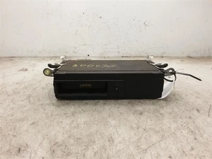 98-01 LEXUS ES300 MONTAJE UNIDAD CARGADOR/REPRODUCTOR MULTICD - Imagen 1 de 12