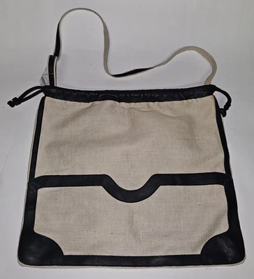 Большая наплечная сумка с короткими ручками холст W/кожаная отделка бежевый/черный Barneys Нью-Йорк новый с Ярлыками - Изображение 1 из 4