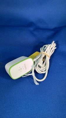 Cargador Hogar Belkin BoostUp 12W 2.4A Cable Micro-USB Blanco Verde Foto 1 de 2