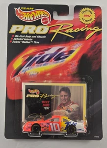 1997 HOT WHEELS PRO RACING #10 RICKY RUDD FORD THUNDERBIRD 1/64 NIP - Picture 1 of 6