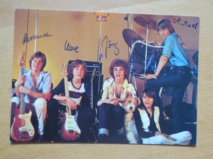 pk20,25) Autogramm , The TEENS - Bild 1 von 2