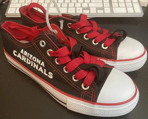 ARIZONA CARDINALS SNEAKER SZ 6 LOGO LOW CANVAS 2 Pairs of Laces CHUCK STYLE NWOT Cover