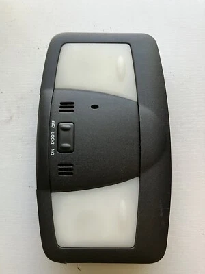 Оригинальный купольный фонарь для салона купе Nissan 370z 2009-2014 годов выпуска - Изображение 1 из 4