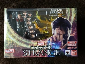 S.H. Juego de Figuarts Marvel Doctor Extraño y Llama Ardiente - Imagen 1 de 3