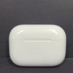 Apple AirPod Pro 2nd Generation Charging Case MagSafe LIGHTNING A2700 100% OEM - Picture 1 of 6