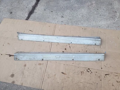 Dodge 1957 1958 cupé de 2 puertas convertible placas de umbral diestro derecho Royal Coronet  Foto 1 de 4