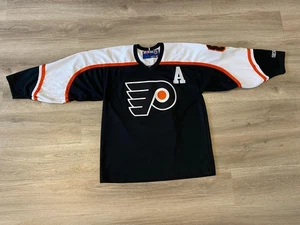 Camiseta deportiva vintage rara CCM NHL Philadelphia Flyers Mark Recchi #8 para hombre talla L - Imagen 1 de 17