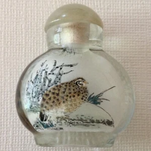 ~ Vintage innen umgekehrt bemalte Kristall Schnupftabakflasche - "Wachtel" - Bild 1 von 4