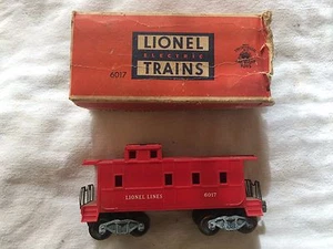 ORIGINAL LIONEL  #6017 CABOOSE with Box  - Picture 1 of 5