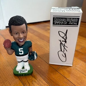 Muñeca Bobblehead de Fútbol Americano Donovan MCNABB Philadelphia Eagles McDonald's 2001 Nueva en Caja - Imagen 1 de 10