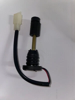 MEDIDOR DE PALANCA DE ACEITE KEEWAY MATRIX 50 64100BMAT000 (CAJA 82) Foto 1 de 4