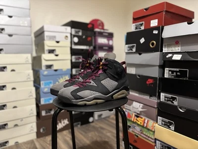 Talla 10 - Jordan 6 Burdeos Foto 1 de 4