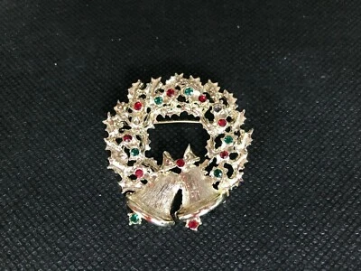 Broche/pin corona navidad vintage: campanas y pedrería multicolores Foto 1 de 4
