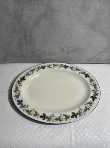 ROYAL DOULTON Burgund Oval Servierplatte * Vintage England * Grau Grün Blätter Trauben - Bild 1 von 5