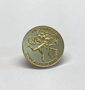 1976 Montreal Olympics Lapel Tac Pin Team USA Badge Gold Tone Running Man Rings - Picture 1 of 5