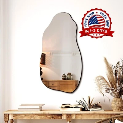 Espejo de pared asimétrico irregular para la entrada del baño y la sala de estar Foto 1 de 4