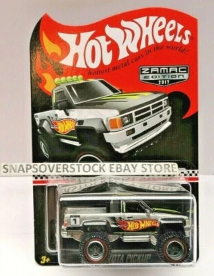 2017 Hot Wheels Mail-in Zamac 1987 Toyota Pickup com Red Line Real Riders, LEIA - Imagem 1 de 4