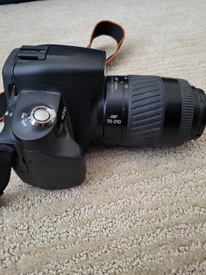 Câmera Digital SLR Sony Alpha DSLR-A230 10.2MP e lentes, filtros, manual, bolsa, flash - Imagem 1 de 4