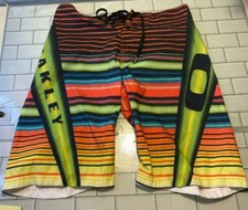 New listing
Oakley Board Shorts Men Swim Bottoms Surfing Logo Recycled Beach Surf Size 32