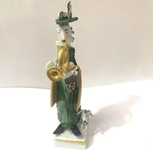 Meissen Hand-twisted Doll: Horn-Playing Woman and Dog - Picture 1 of 10