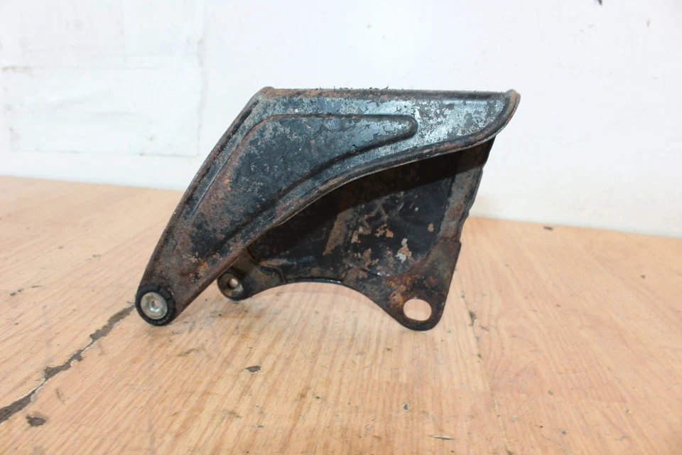 Protector de cadena superior trasero Yamaha DT360 1974  Foto 1 de 4