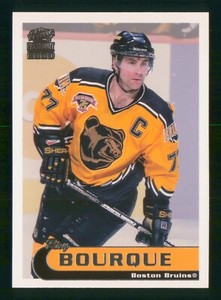 RAY BOURQUE 1999-2000 PARAMOUNT 99-00 NO 17             9022