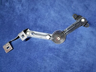 Ford Mustang 86-93 carrocería Fox convertible maletero cubierta tapa bisagra soporte guardián OEM Foto 1 de 4