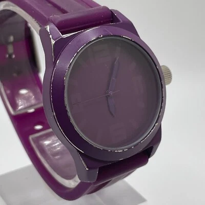 Reloj Kenneth Cole Reaction para mujer 35 mm caja púrpura esfera correa cuarzo analógico Foto 1 de 4