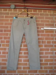 LEVIS 505 *** Men's Regular Fit Faded Brown Denim Jeans Measured 38 x 32 - Picture 1 of 7