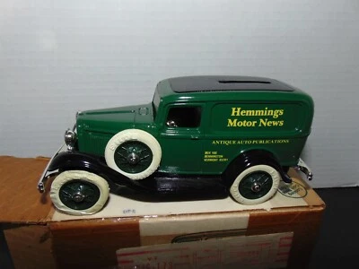 Новый из старых запасов Ertl 1932 Ford панель доставки банка - Hemmings мотор новости литой 1/25 читать - Изображение 1 из 4