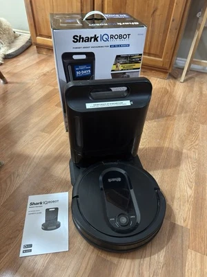 Shark RV1001AE IQ R101AE with Self-Empty Base, Wi-Fi Connected, Home Mapping, - Image 1 of 4