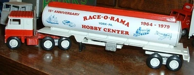 Race-o-Rama Hobby Center Tanker '79 York, PA Winross Truck - Image 1 of 2