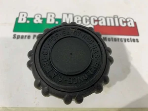 TAPPO SERBATOIO BACHELITE MOTOBI BENELLI ANNI 60 50 cc 3V 4V (HB37) - Picture 1 of 7