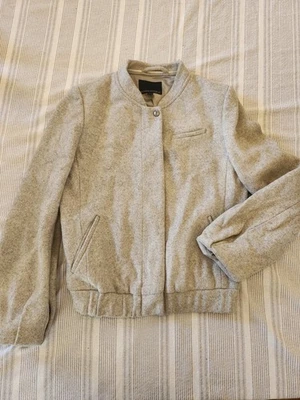 Chaqueta gris Banana Republic para mujer, talla pequeña Foto 1 de 4