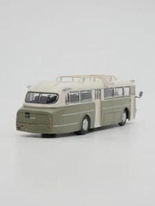 1:72 scale IXO Hungarian Ist for IKARUS 66 Bus Truck Model - Picture 1 of 6