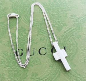 Near MINT GUCCI Sterling Silver Cross plate chain Necklace 925 No Box - Picture 1 of 8